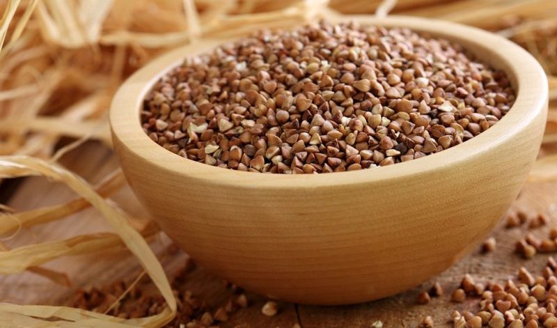 Is raw buckwheat useful and can it be eaten like this?