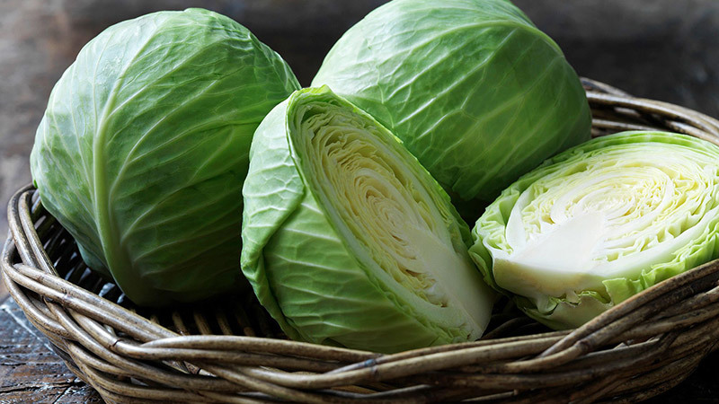 Simple and delicious recipes for making sauerkraut with vinegar