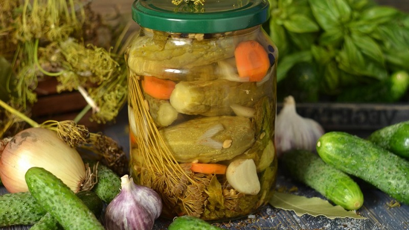 The most delicious crispy canned cucumber recipes from experienced housewives