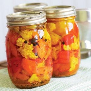 How to prepare cauliflower in tomato juice for the winter: recipes