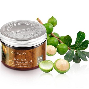 Where and how does macadamia nut grow and how is it used