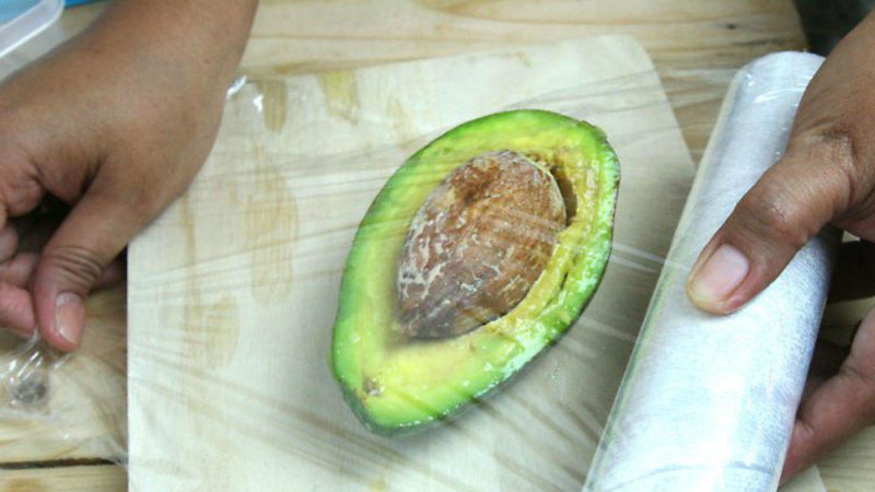 How to store a cut avocado properly