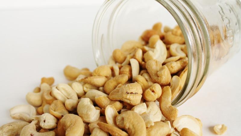 Composition, calorie content, energy value, glycemic index of nuts, benefits and harms