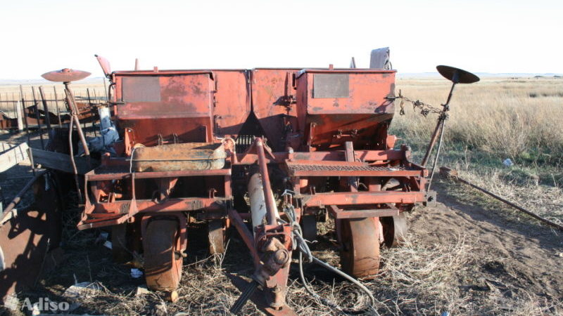 Review of potato planter KSM 4: characteristics, instructions for use and reviews