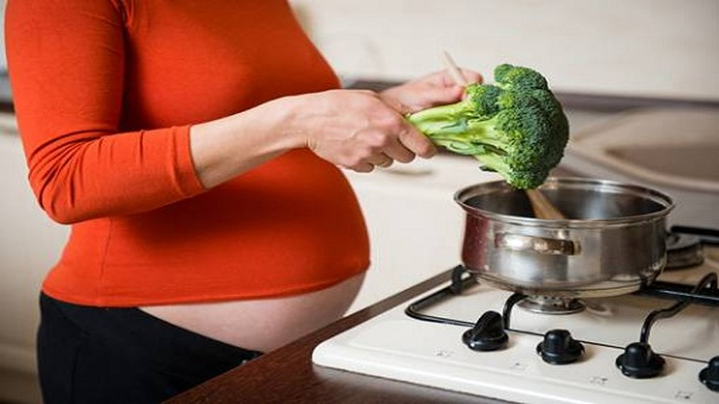 Is it possible to eat cabbage during pregnancy