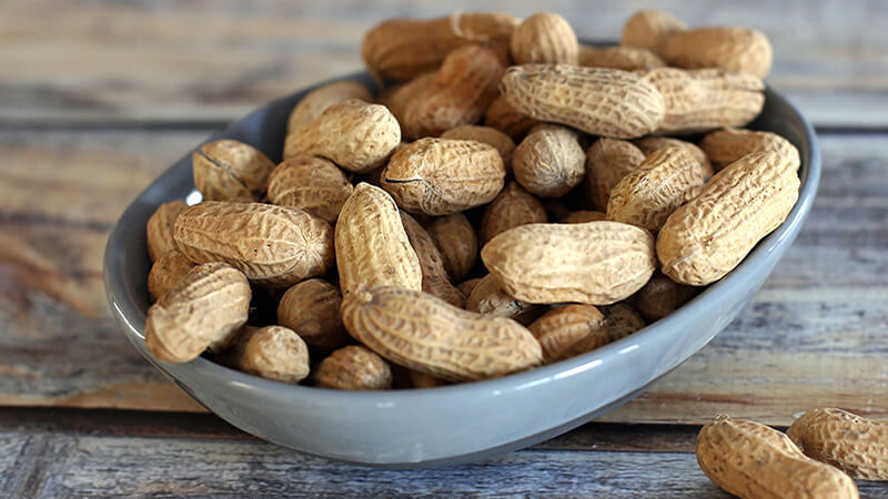 What are the healthiest nuts for women?