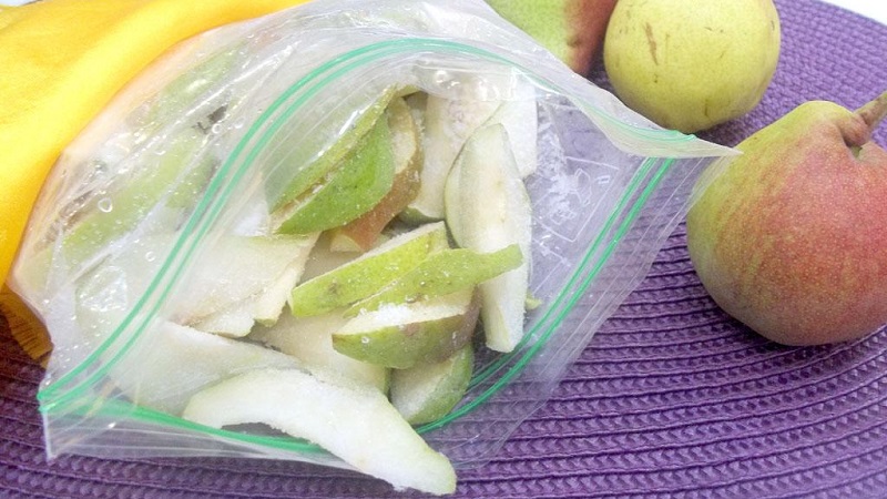 Where and how to store pears correctly so that they do not spoil