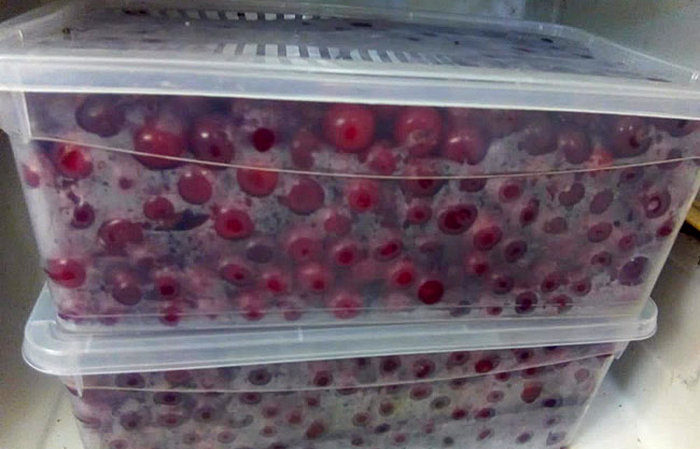 Recommendations on how to store cherries at home fresh and processed