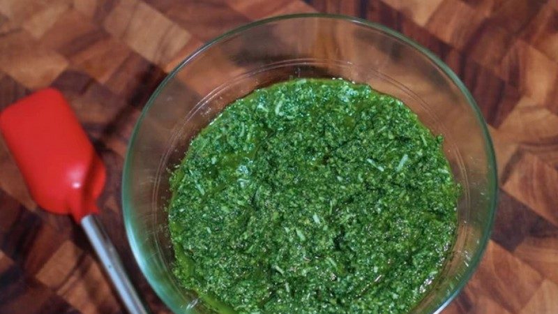 Incredible healing properties of carrot tops: recipes and contraindications