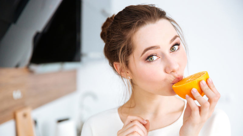 Do oranges help with weight loss and can they gain weight