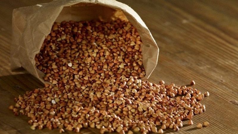 How much buckwheat is stored at home