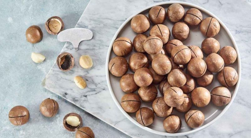 Why is chocolate macadamia nut good and how to eat it correctly