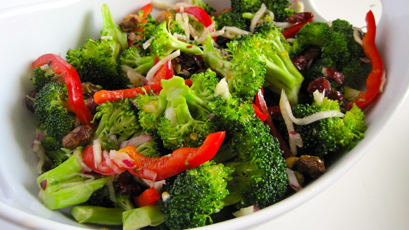Is it possible to eat broccoli during pregnancy, in what form and quantity
