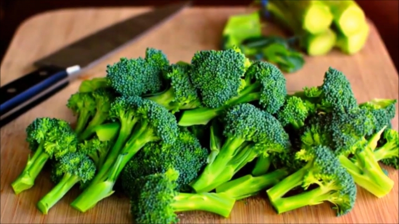 Composition, benefits and harms of broccoli cabbage