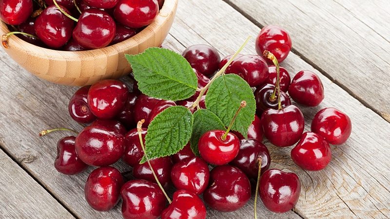 Why are cherry berries useful for a woman's body