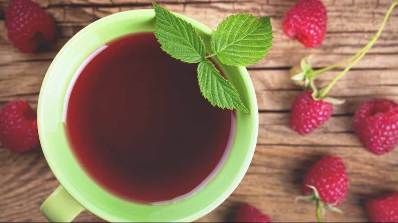 Medicinal properties and contraindications of raspberry leaves for women